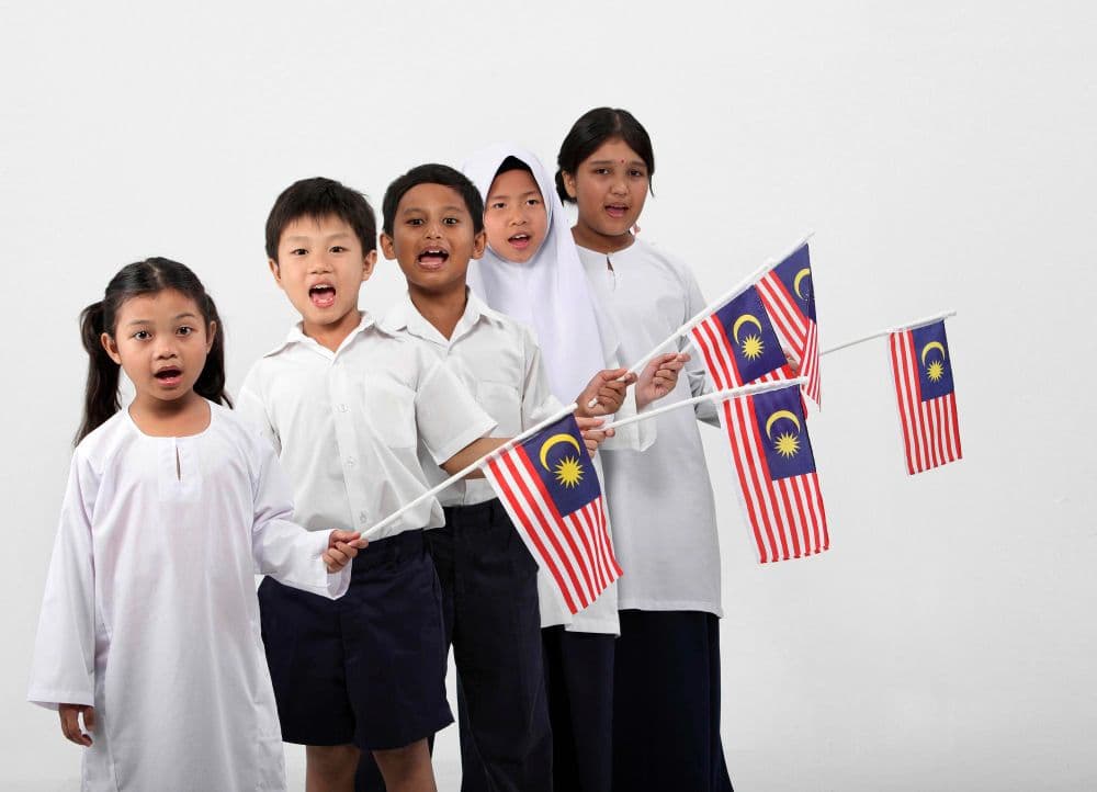 Mendaftar Anak ke Sekolah Rendah